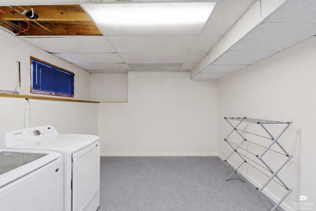 1333 Overlook Dr., Manhattan, KS 66503