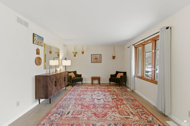 1333 Overlook Dr., Manhattan, KS 66503