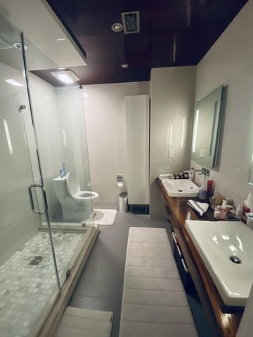 5238 W KENNEDY BOULEVARD, Tampa, FL 33609