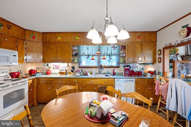 3302 BARRATTS CHAPEL RD, Frederica, DE 19946