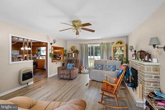 3302 BARRATTS CHAPEL RD, Frederica, DE 19946