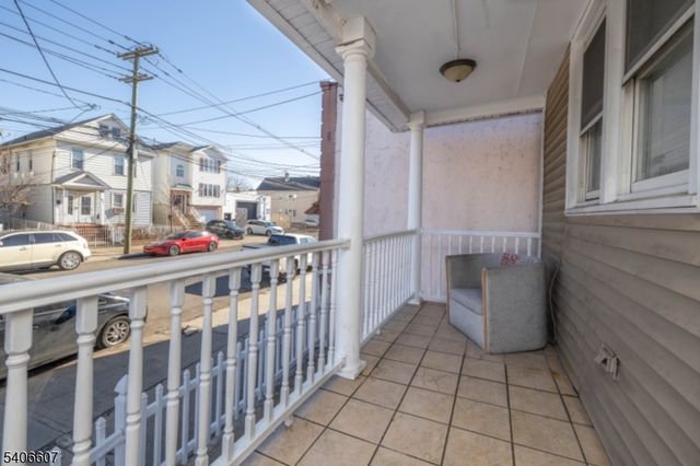 450 3RD AVE 2, Elizabeth City, NJ 07206
