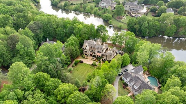 550 Blue Heron Way, Milton, GA 30004