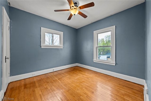 2056 Wascana Avenue, Lakewood, OH 44107