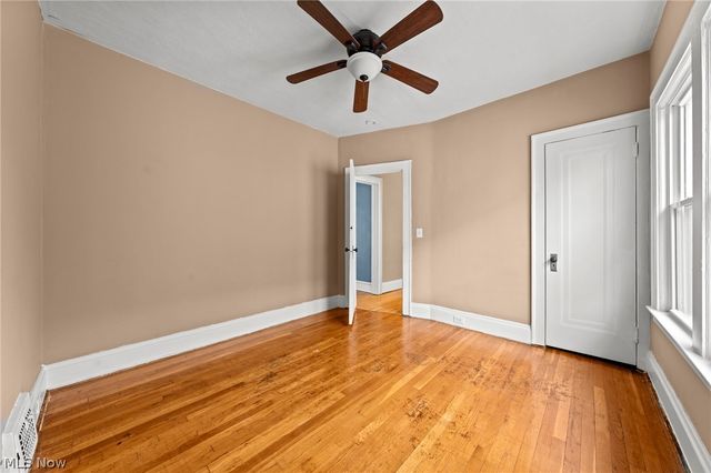 2056 Wascana Avenue, Lakewood, OH 44107