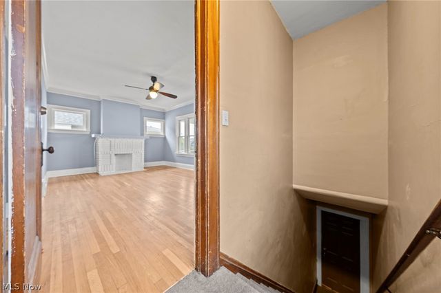 2056 Wascana Avenue, Lakewood, OH 44107