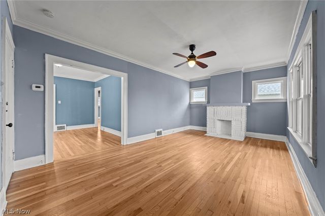 2056 Wascana Avenue, Lakewood, OH 44107