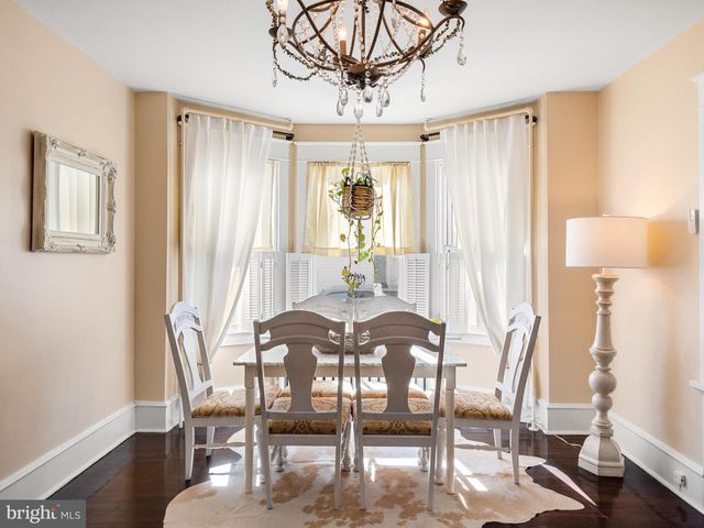 9 W CHELTON RD, Brookhaven, PA 19015