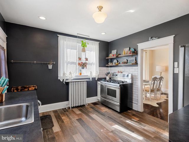 9 W CHELTON RD, Brookhaven, PA 19015