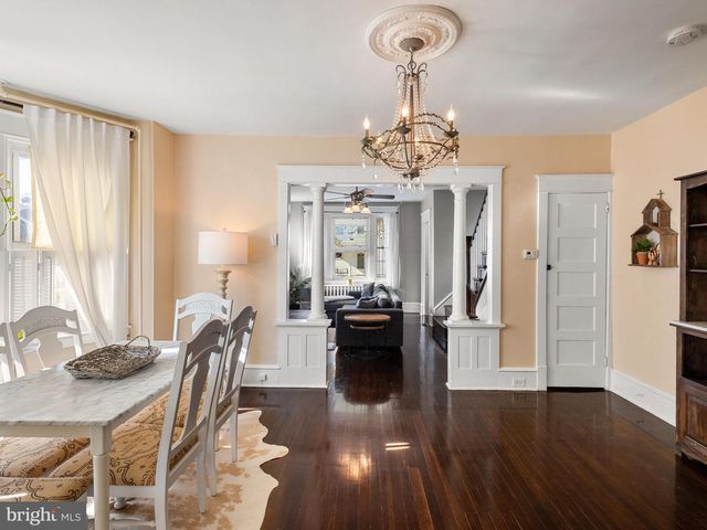 9 W CHELTON RD, Brookhaven, PA 19015
