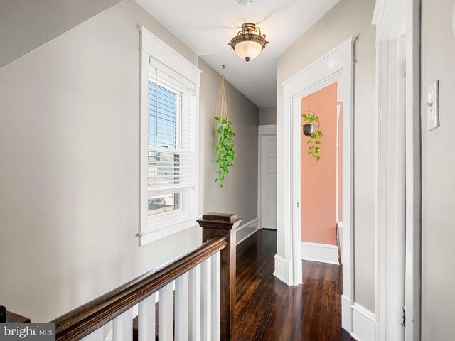 9 W CHELTON RD, Brookhaven, PA 19015