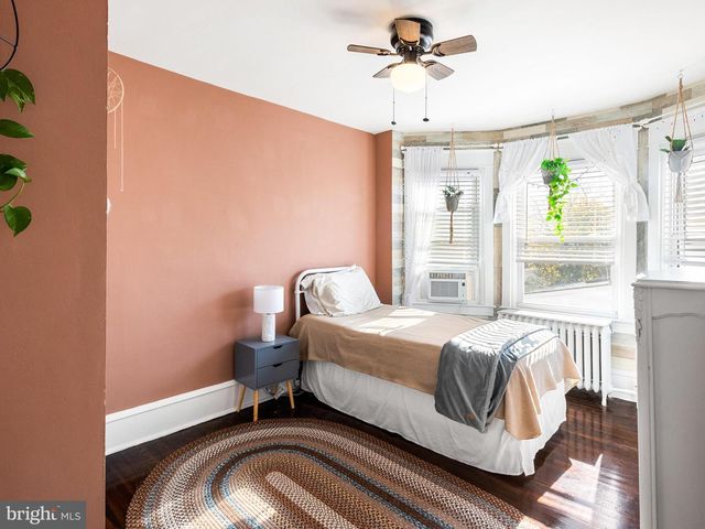 9 W CHELTON RD, Brookhaven, PA 19015