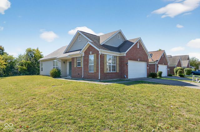8231 Pelham Place, Indianapolis, IN 46216