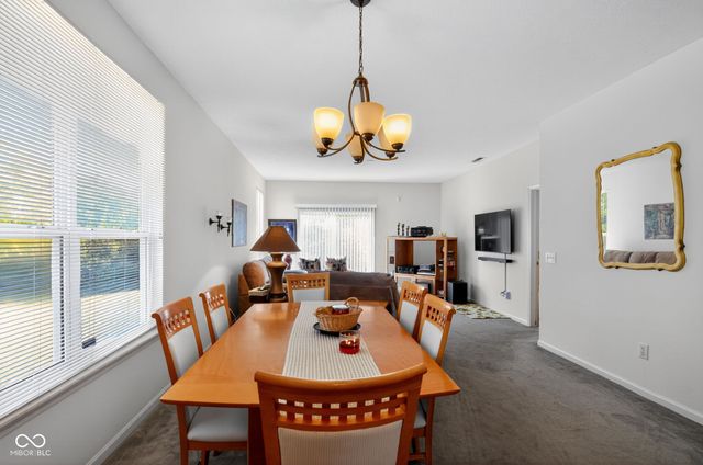 8231 Pelham Place, Indianapolis, IN 46216