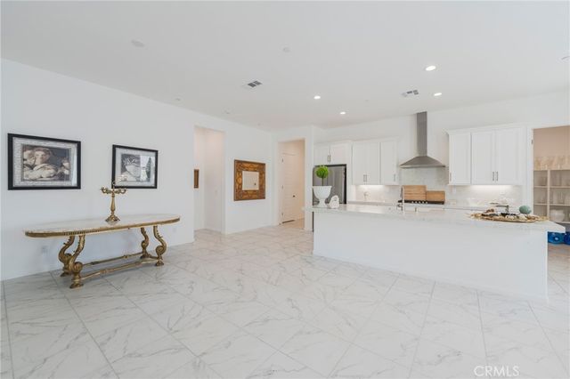 11986 Sagecrest Court, Corona, CA 92883