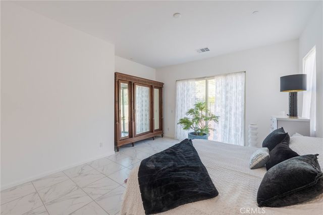 11986 Sagecrest Court, Corona, CA 92883