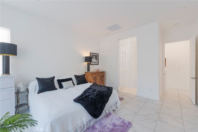 11986 Sagecrest Court, Corona, CA 92883