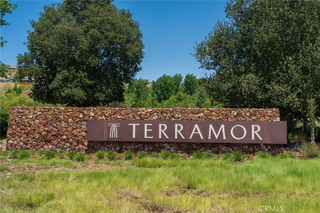 11986 Sagecrest Court, Corona, CA 92883