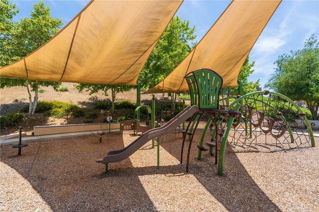 11986 Sagecrest Court, Corona, CA 92883