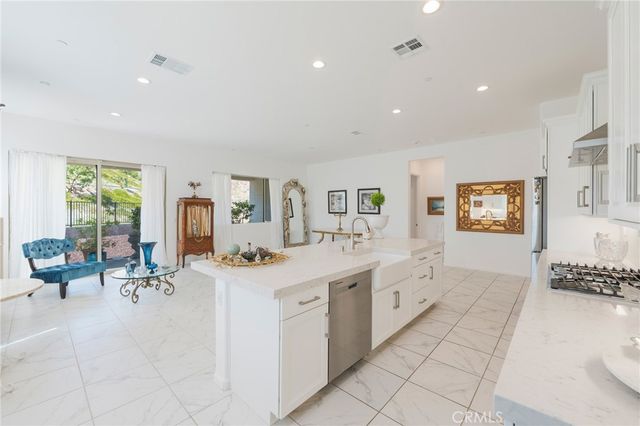 11986 Sagecrest Court, Corona, CA 92883