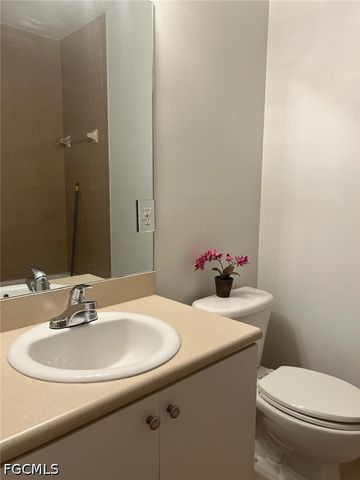 8358 Bernwood Cove LOOP 704, Fort Myers, FL 33966