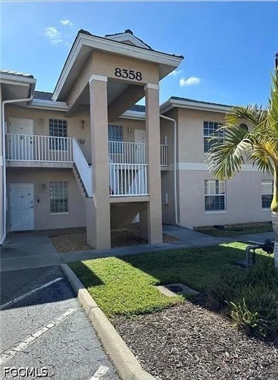8358 Bernwood Cove LOOP 704, Fort Myers, FL 33966