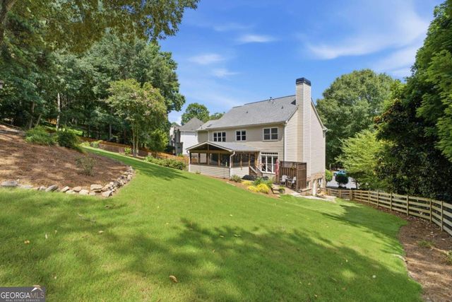 112 Grandcrest Drive, Suwanee, GA 30024
