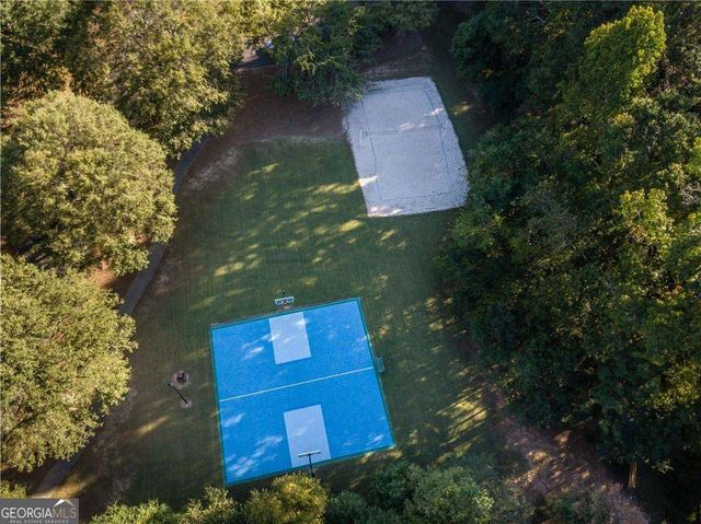112 Grandcrest Drive, Suwanee, GA 30024