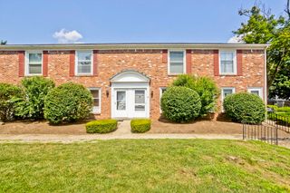 45 Jamestown Dr 45, Springfield, MA 01108