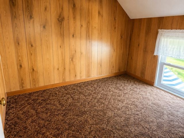 115 School St., Warren, MA 01083