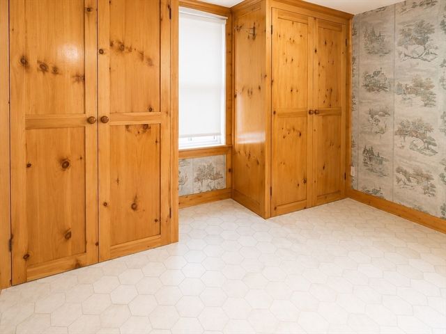 115 School St., Warren, MA 01083