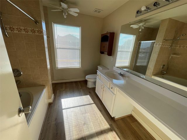 20734 Settlers Lake Circle N, Katy, TX 77449