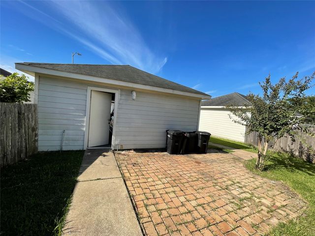 20734 Settlers Lake Circle N, Katy, TX 77449