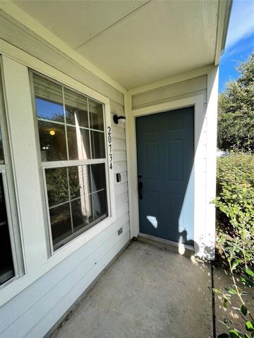 20734 Settlers Lake Circle N, Katy, TX 77449
