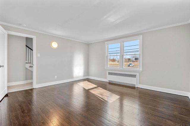 114 Lake Avenue, Bristol, CT 06010