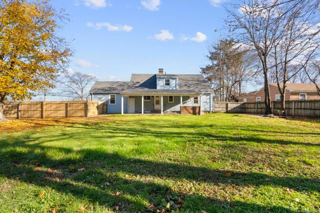 114 Lake Avenue, Bristol, CT 06010