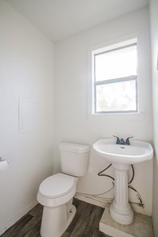 Image 12 of property listing at 1015 Jefferson Street, San Angelo, TX 76901