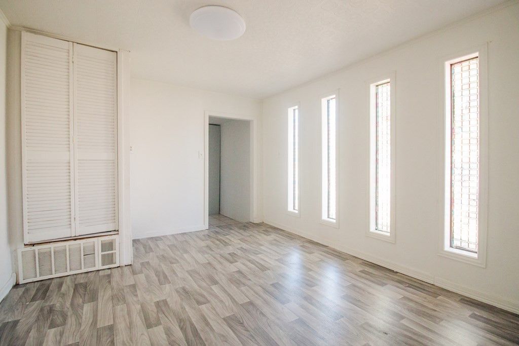 Image 6 of property listing at 1015 Jefferson Street, San Angelo, TX 76901