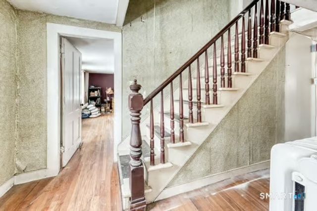 165 Maple Street, East Hartford, CT 06118