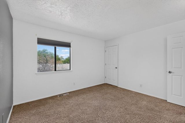 8201 Trumbull Avenue SE APT C, Albuquerque, NM 87108