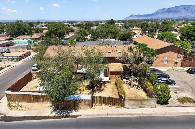 8201 Trumbull Avenue SE APT C, Albuquerque, NM 87108