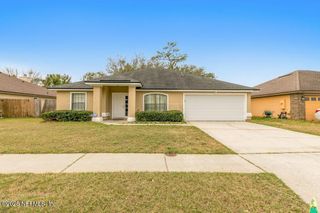 6383 LAKE PLANTATION Drive, Jacksonville, FL 32244