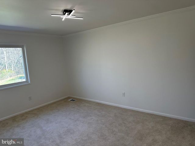 18424 ALLSPICE DR, Germantown, MD 20874