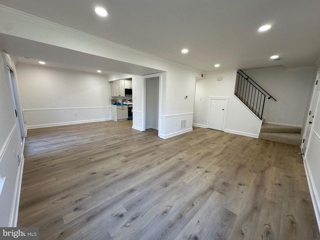 18424 ALLSPICE DR, Germantown, MD 20874