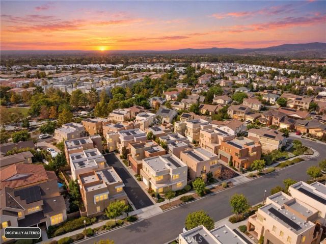 119 Newall, Irvine, CA 92618