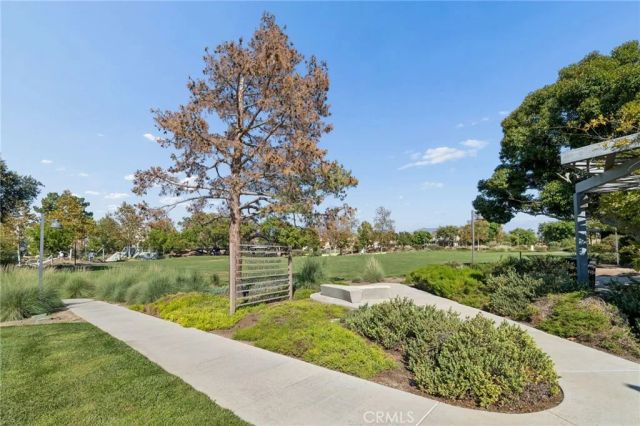 119 Newall, Irvine, CA 92618