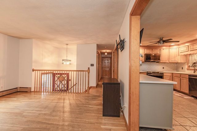 191 Cynthia Dr, Raynham, MA 02767