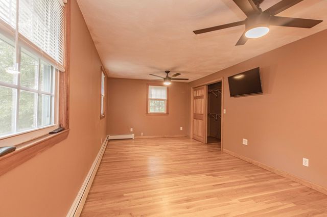 191 Cynthia Dr, Raynham, MA 02767