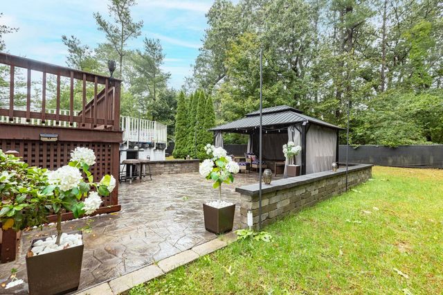 191 Cynthia Dr, Raynham, MA 02767