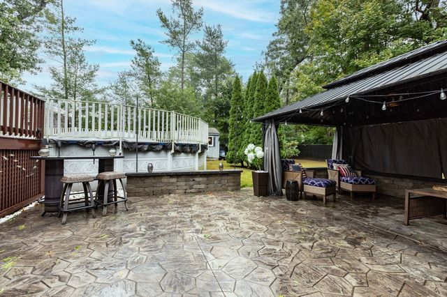 191 Cynthia Dr, Raynham, MA 02767